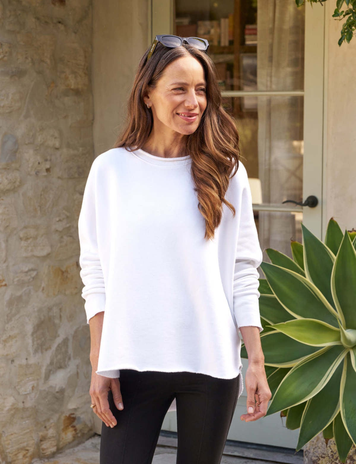 Frank & Eileen Anna Long Sleeve Capelet White Sweatshirt | Size Large