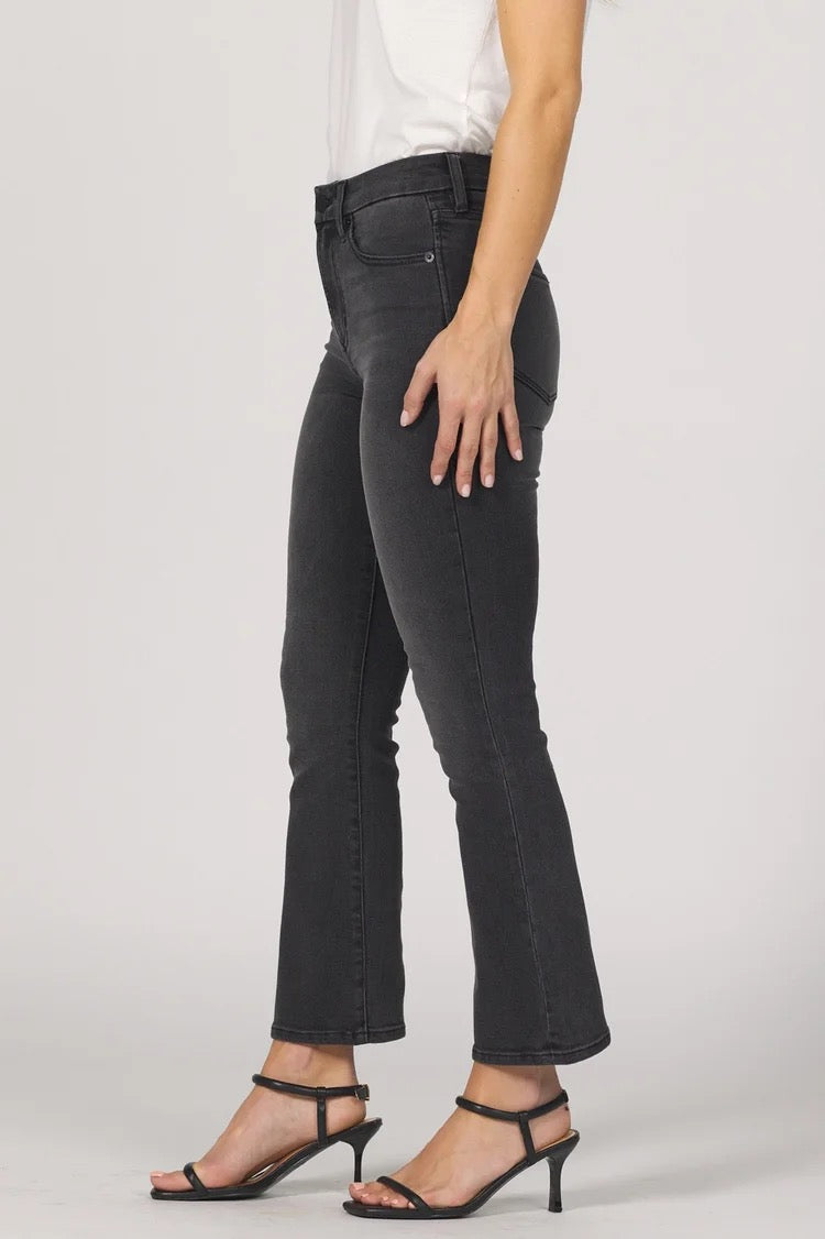 NWT Dear John Denim Jeanne Flare Jean in Crosscreek | Size 32