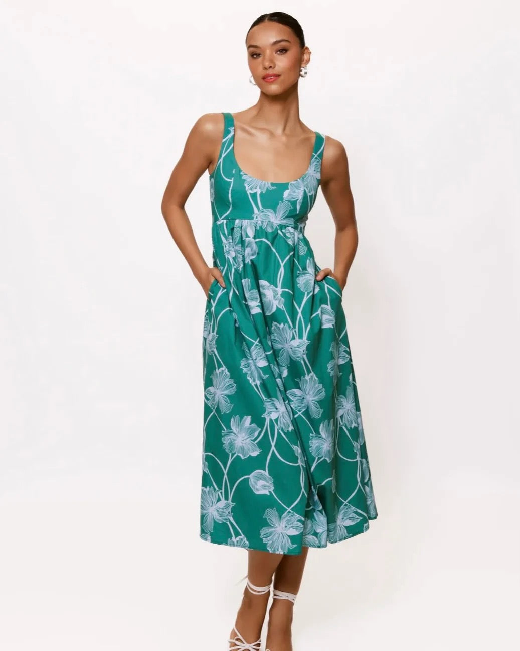 NWT Hutch Arley Midi Dress in Green Floral | Size Medium