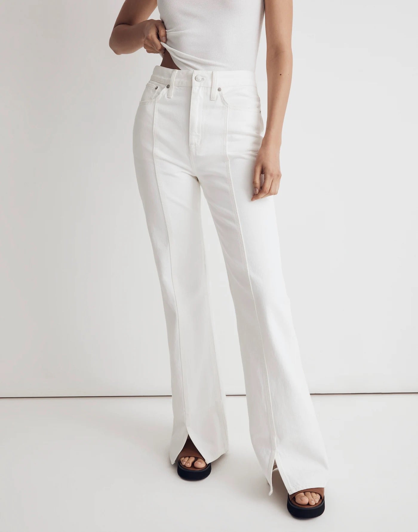 NWT Madewell White Baggy Flare Front Slit Jeans | Size 28