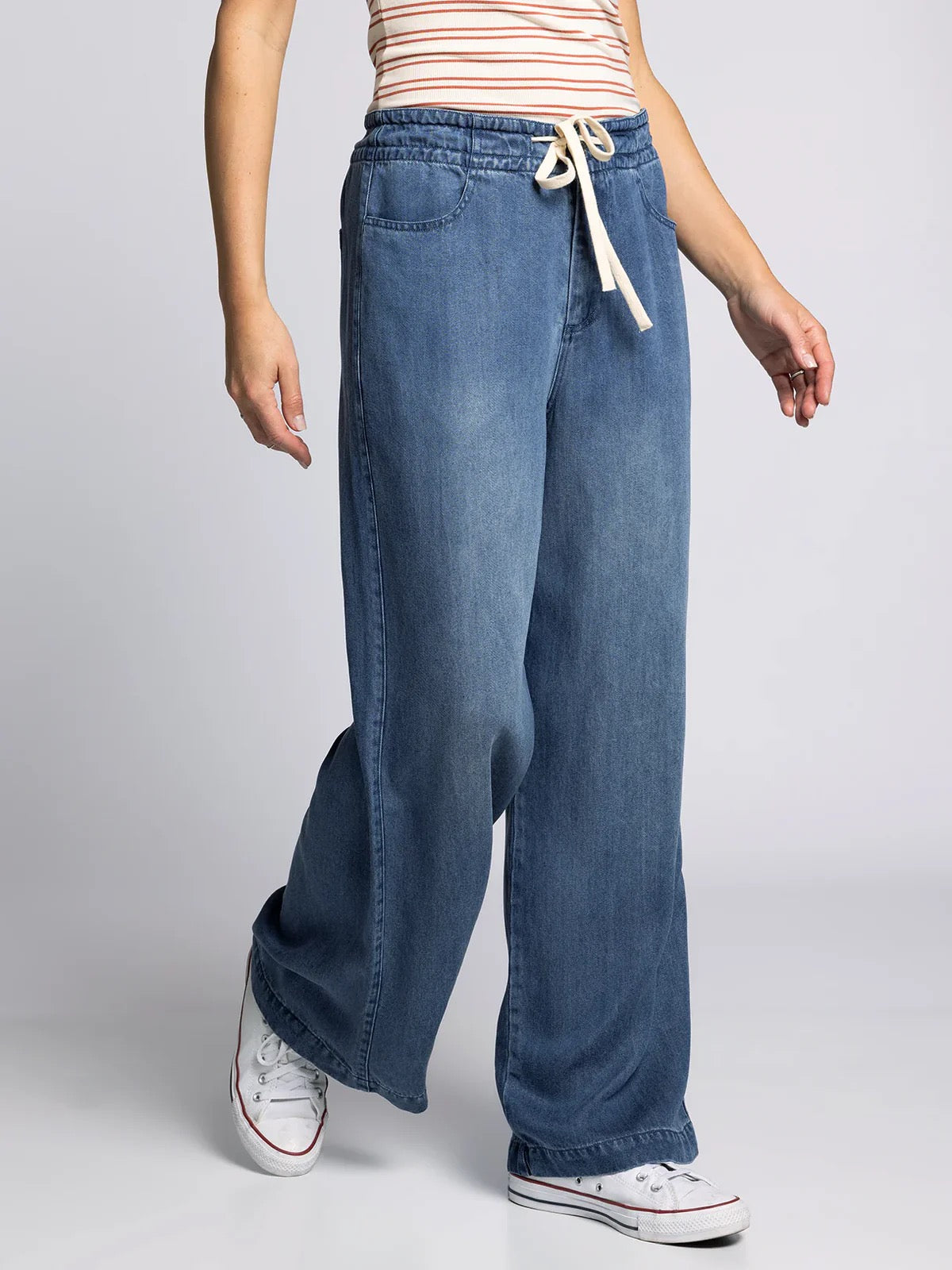 Thread & Supply Austin Pull On Drawstring Waist Denim Pants in Blue | Size Large
