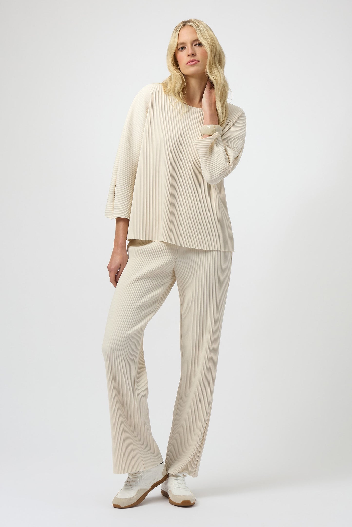 NWT Joseph Ribkoff Pleated Wide-Leg Pants in Birch | Size 6