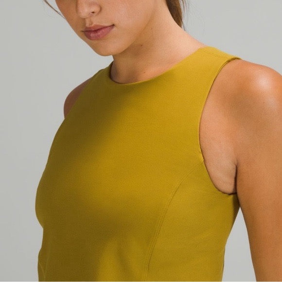 Lululemon Nulu Back-Twist Yoga Tank Top | Size 6