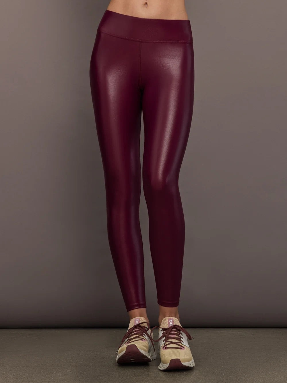 Carbon38 Takara Shine Regular Rise 7/8 Legging in Fig | Size Small