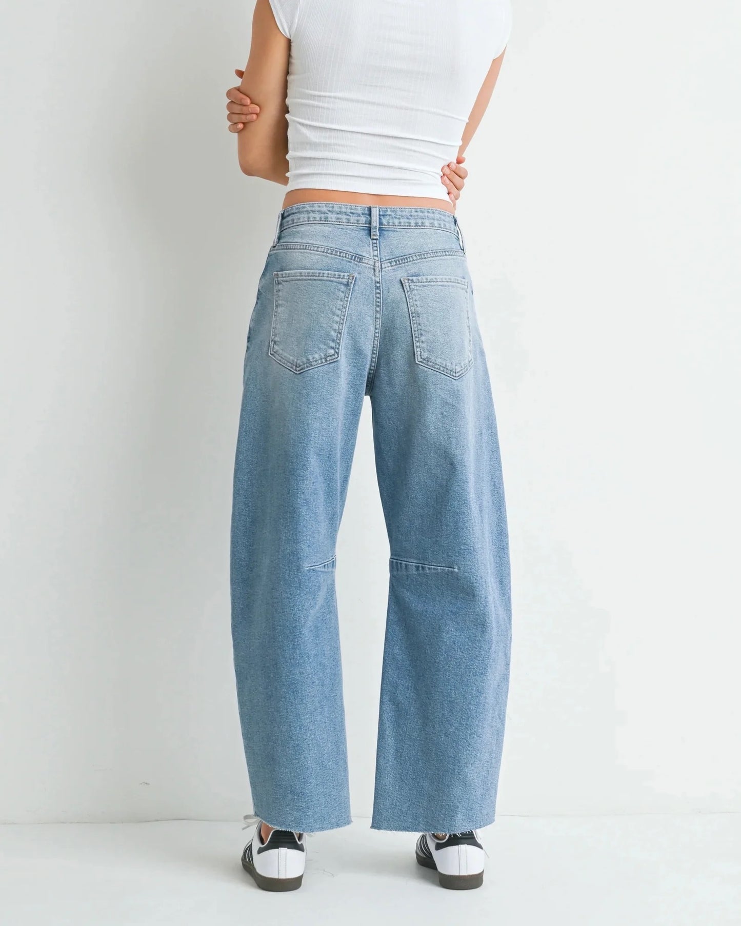 Just Black Denim Barrel Leg Raw Hem Jeans | Size 30