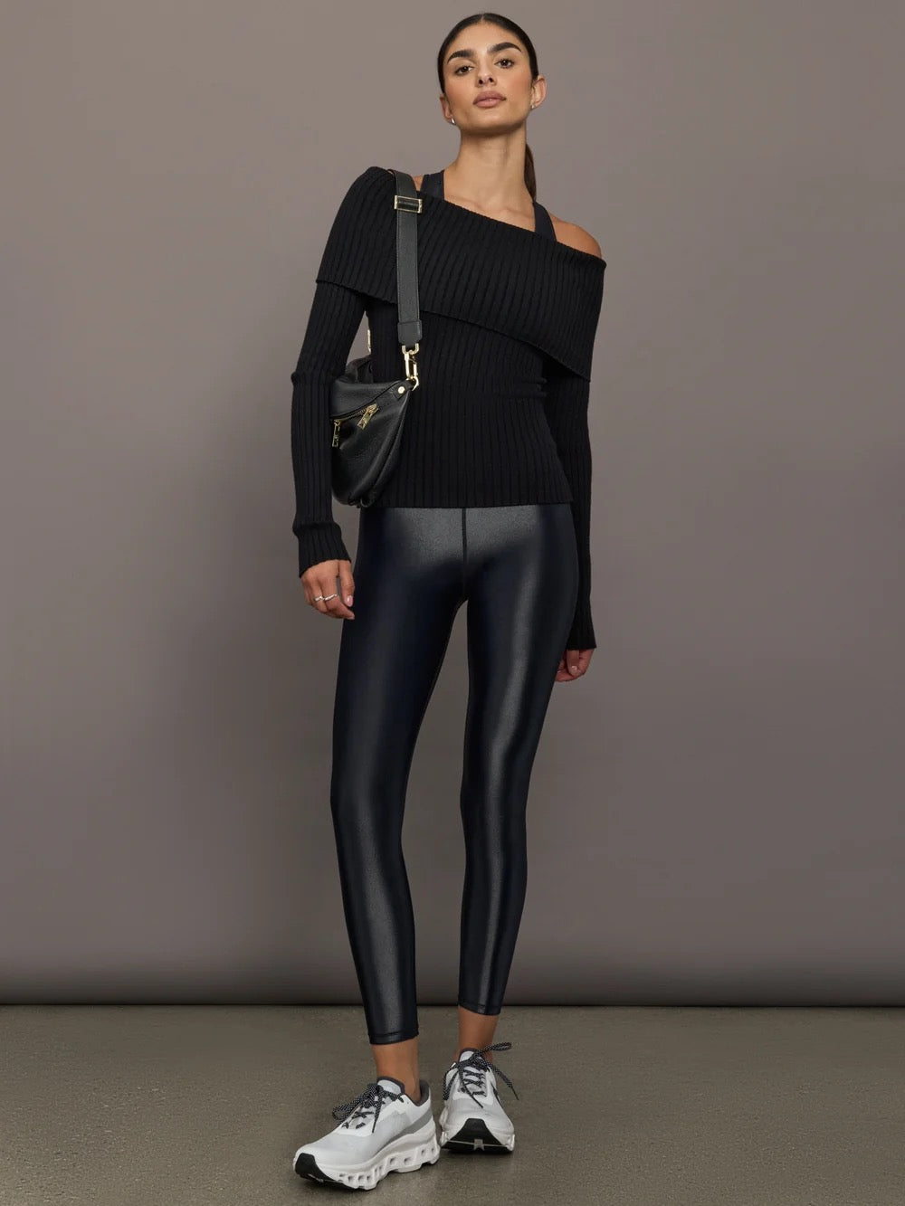 Carbon38 High Rise Takara Leggings in Black Liquid Shine | Size Small