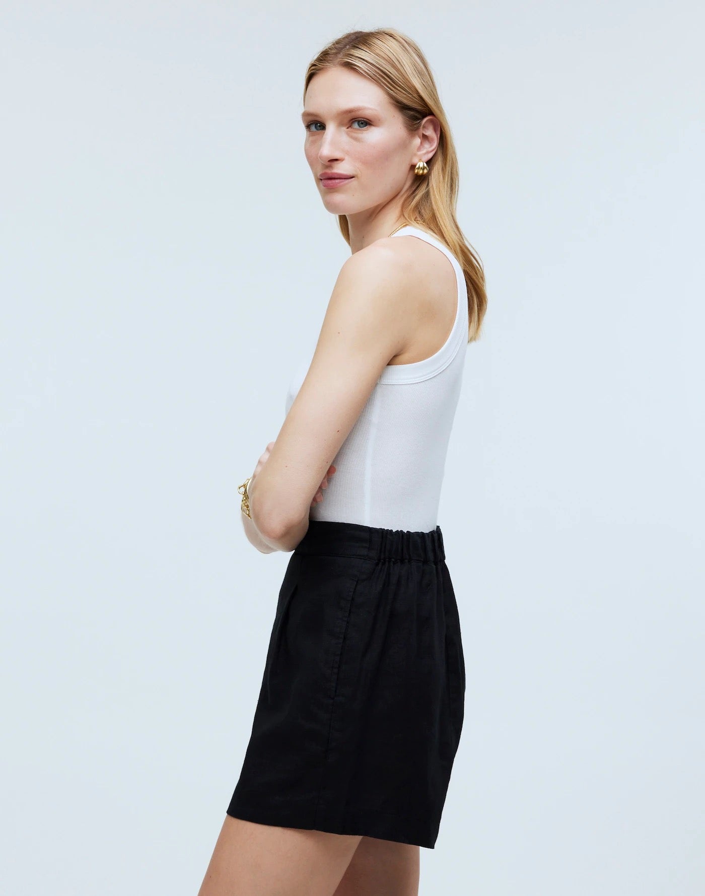 Madewell Clean Pull-On Shorts in 100% Linen - Black | Size Large