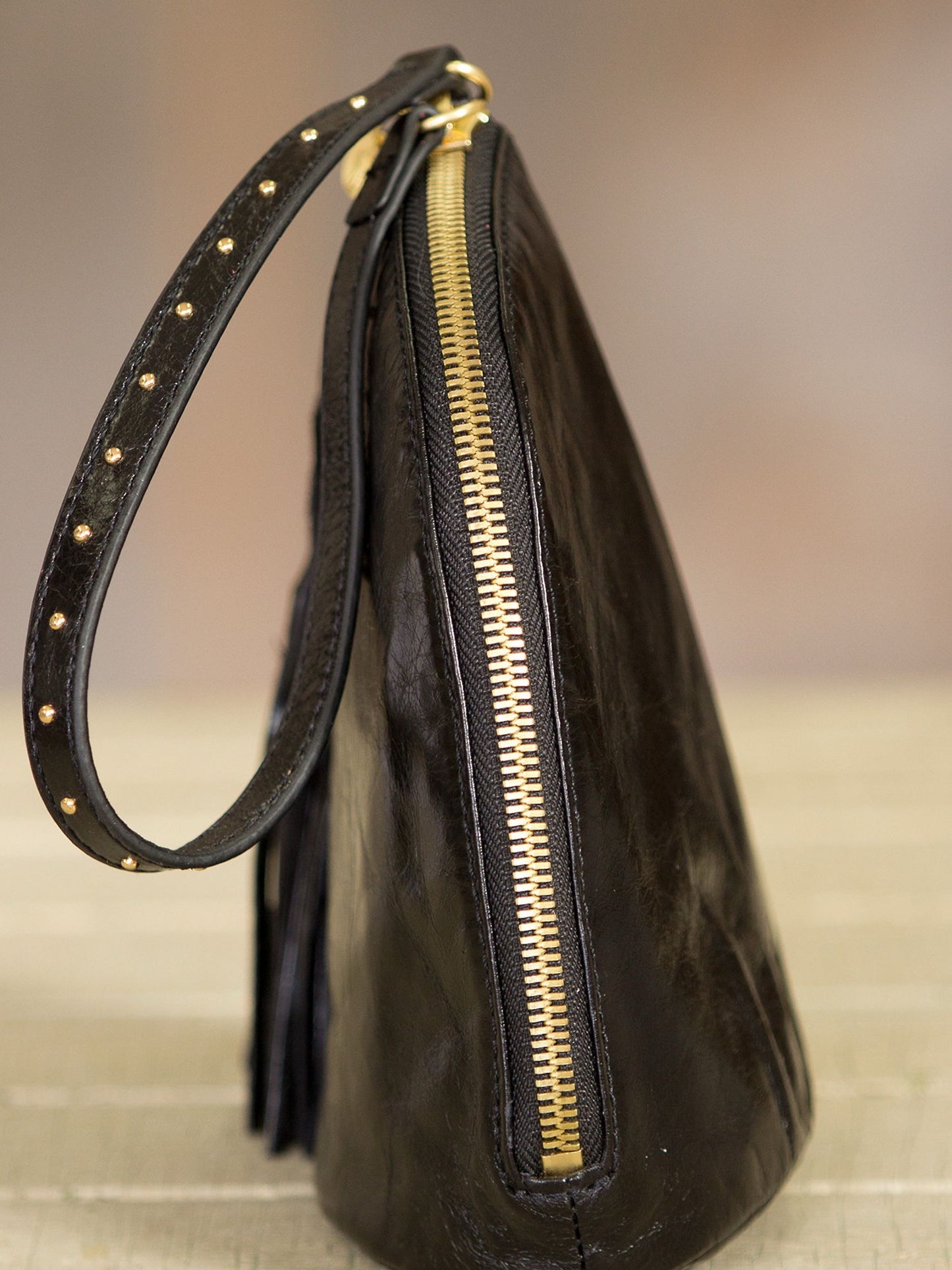 Hobo Twilight Leather Wristlet Clutch in Black