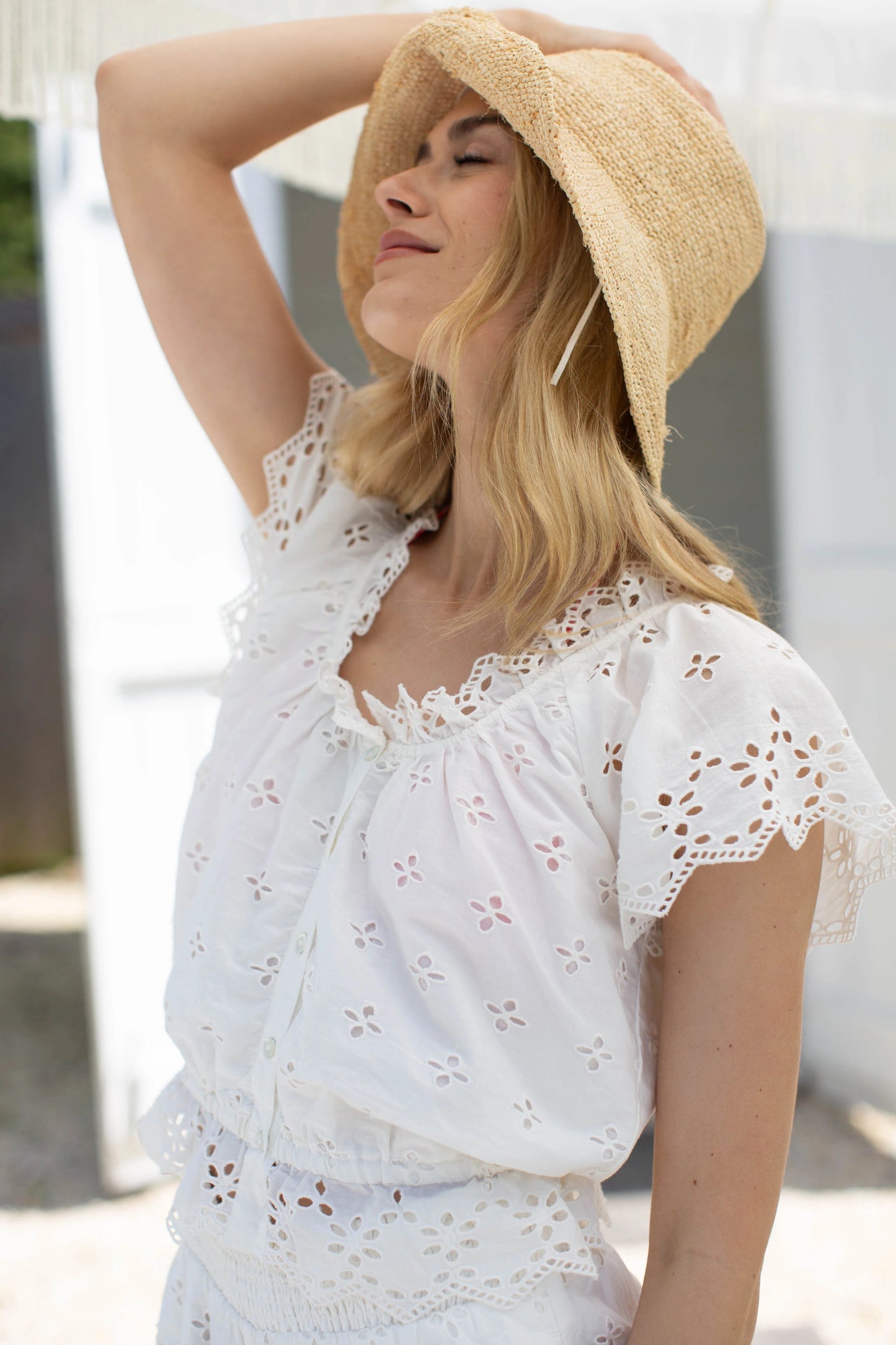 NWT Marea Erin Cotton Eyelet Top in White | Size Large