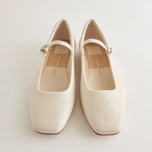 NWT Dolce Vita Reyes Ballet Flats in Ivory Leather | Size 6.5