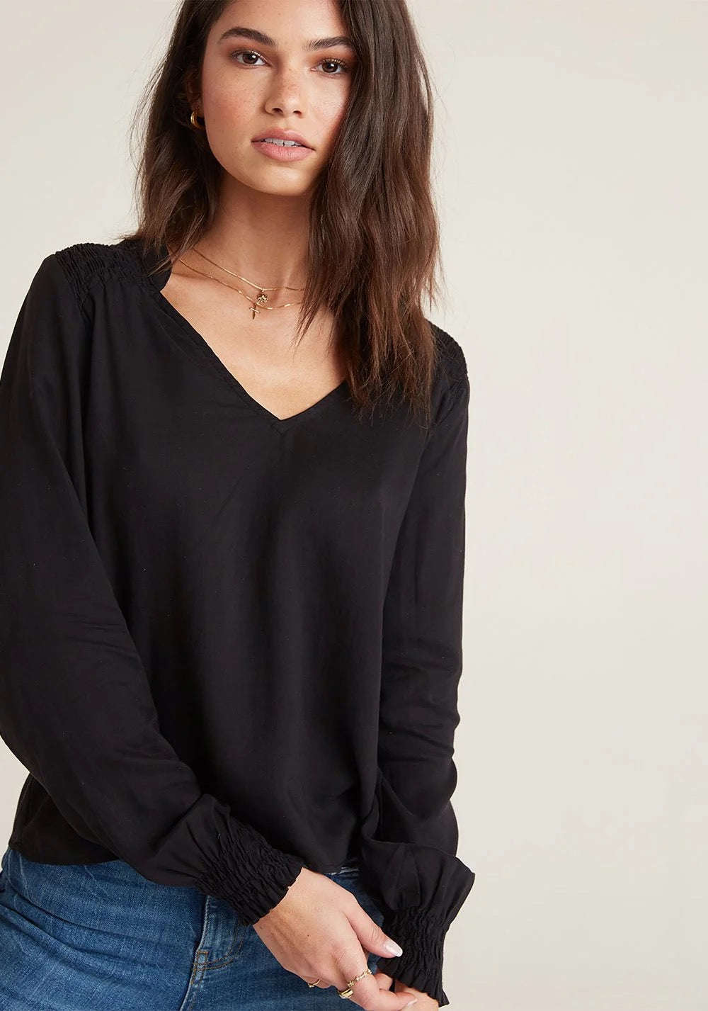 Bella Dahl Smocked Yoke Blouse in Black | Size XS
