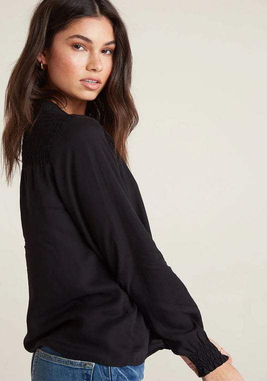 Bella Dahl Smocked Yoke Blouse in Black | Size XS