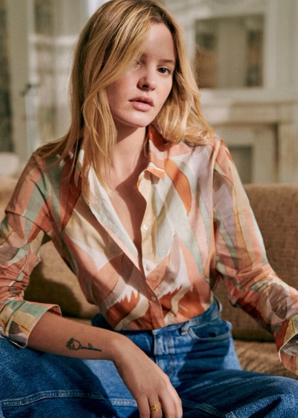 Sezane Pierro Button Down Shirt in Earth Tones Leaf Print | Size 40 / US 8