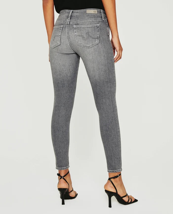 AG Jeans Farrah Skinny Mid-Rise Ankle Jeans in Unpaved Wash | Size 27