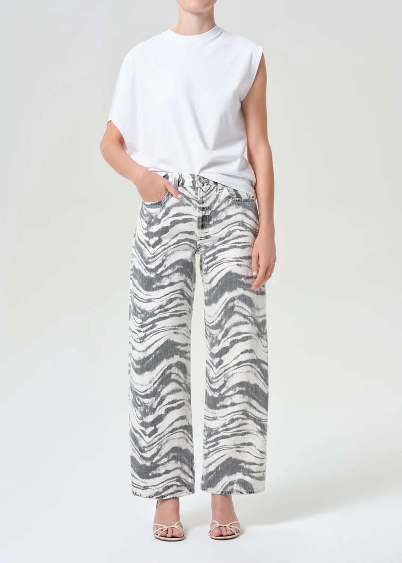 NWT Agolde Arc High Rise Curved Leg Jeans in Quiver Marbled Print | Size 24