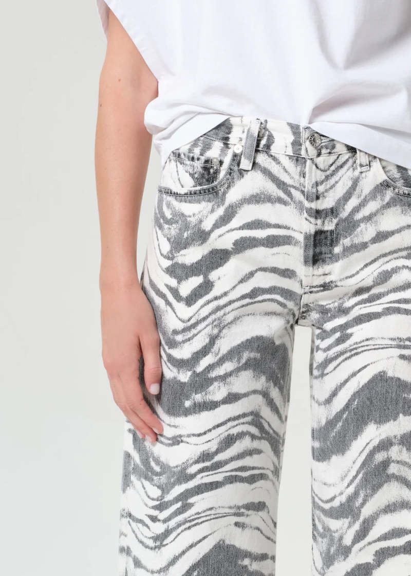 NWT Agolde Arc High Rise Curved Leg Jeans in Quiver Marbled Print | Size 24
