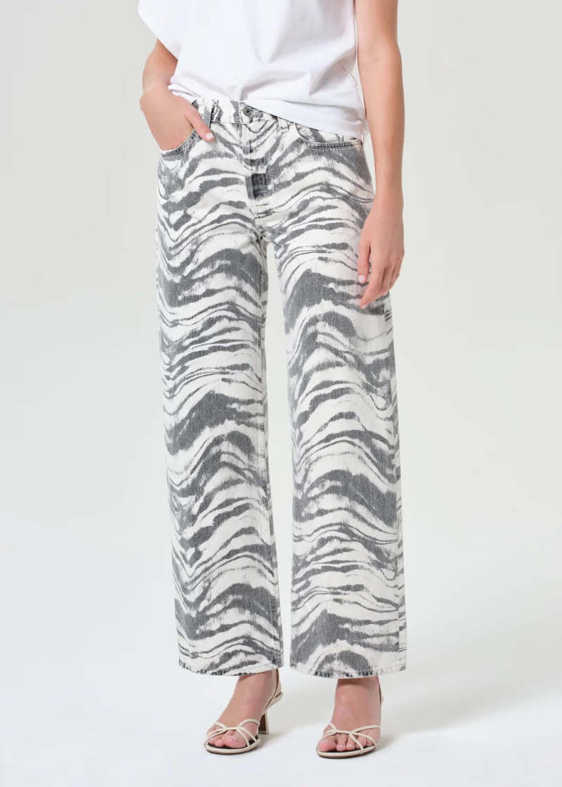 NWT Agolde Arc High Rise Curved Leg Jeans in Quiver Marbled Print | Size 24