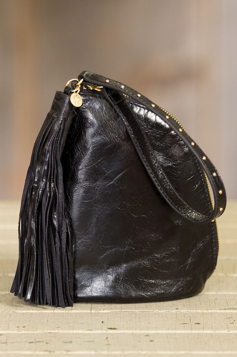Hobo Twilight Leather Wristlet Clutch in Black